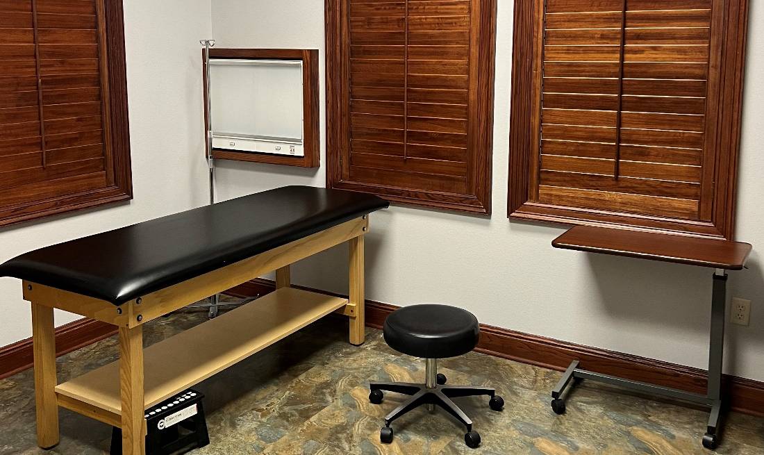 Fort Worth pain clinic exam room